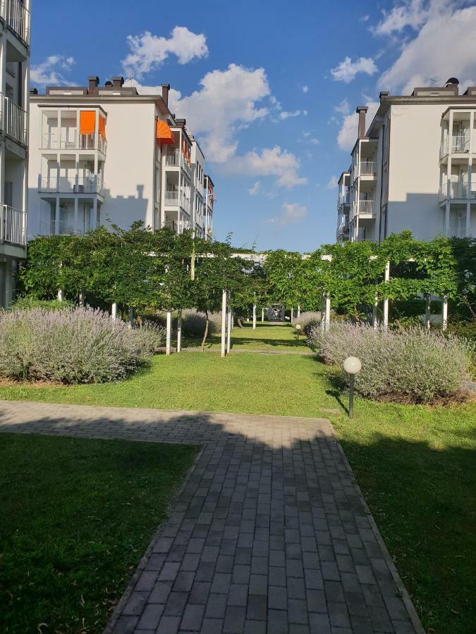 Milano Malpensa Grandi Ap Apartment Gallarate Exterior foto