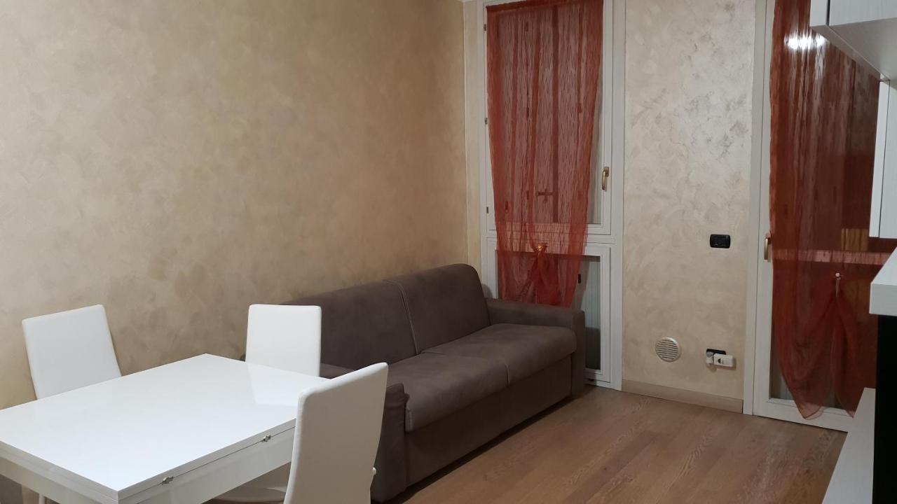 Milano Malpensa Grandi Ap Apartment Gallarate Exterior foto